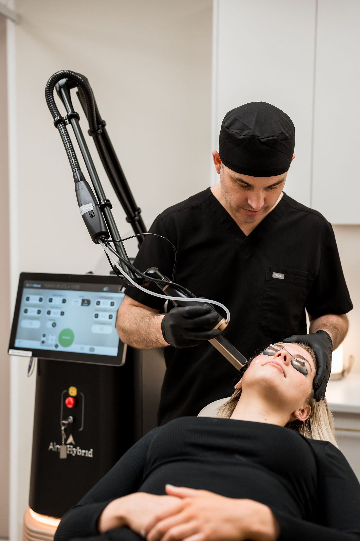 Alma SoftLift (1570nm | non-ablative)